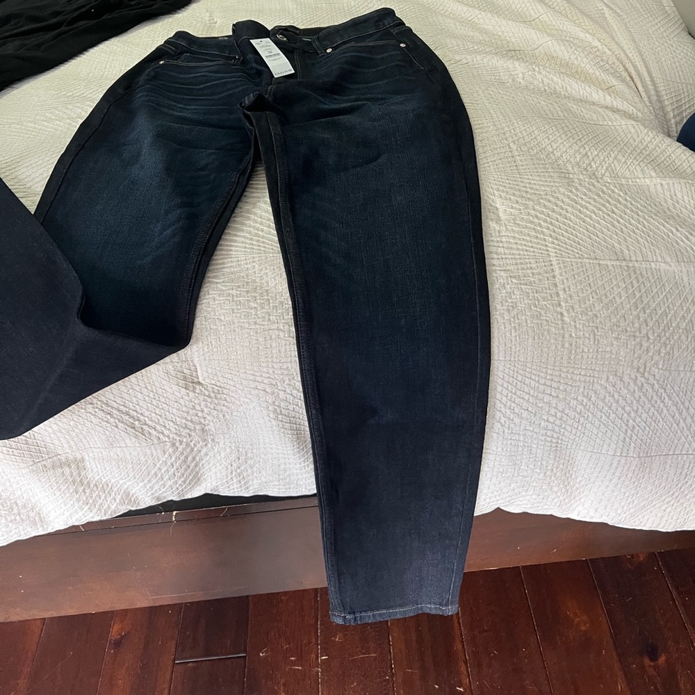 NWT White House lack Market slim high rise sculpt jeans in dark wash  size 8R